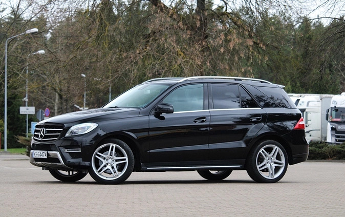 Mercedes-Benz ML cena 89900 przebieg: 207000, rok produkcji 2014 z Golub-Dobrzyń małe 232